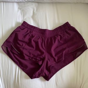 Lululemon Hotty Hot II Shorts 2.5” Inseam